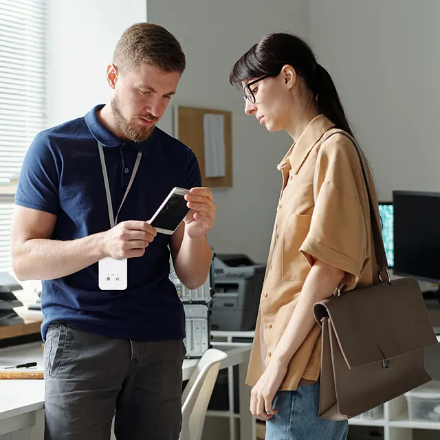 Visitor-Tracking-in-Workspaces