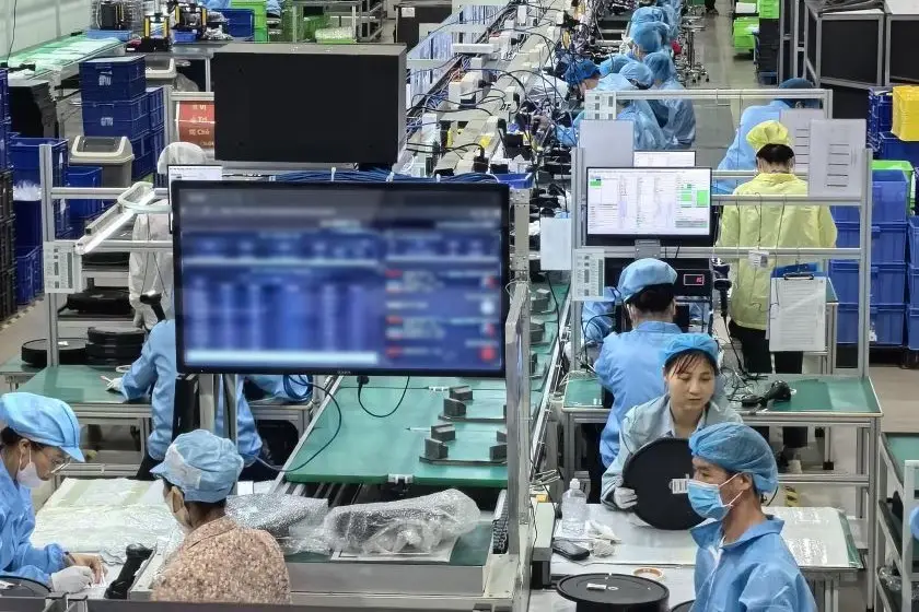 workforce of minew new factory