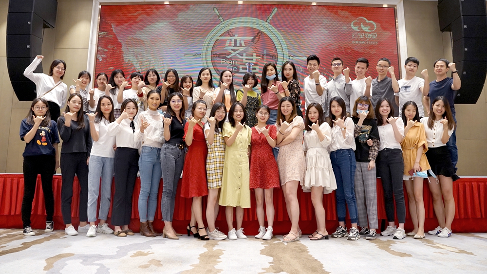 23482956-a891-4bf5-b579-108296717f51